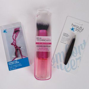 NWT Kabuki Brush, Eyelash Curler & Tweezers